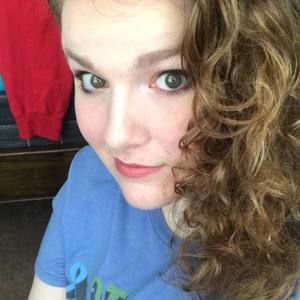 Meet your Posher, Chloe